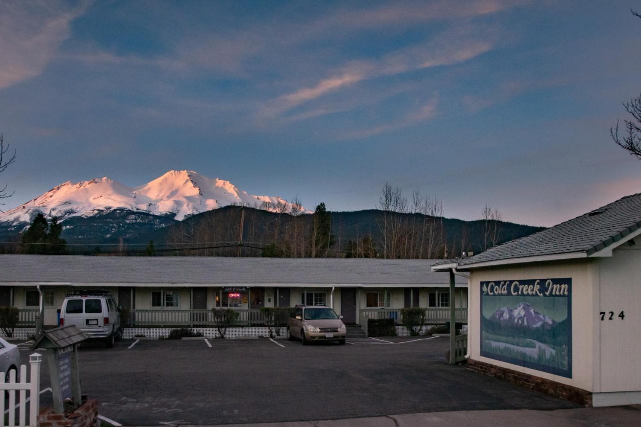 Cold Creek Inn Маунт-Шаста Екстер'єр фото